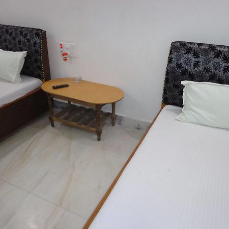 Jyoti Guest House Bodh Gaya Esterno foto